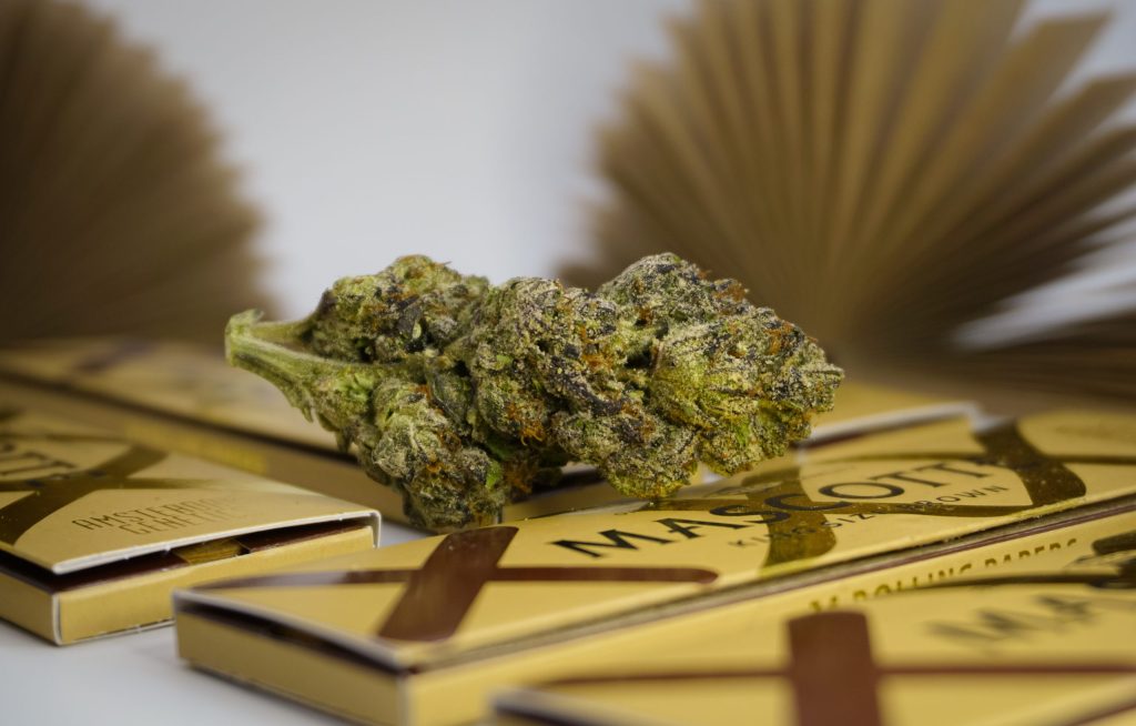 double mochi cannabis strain review bud on rolling papers